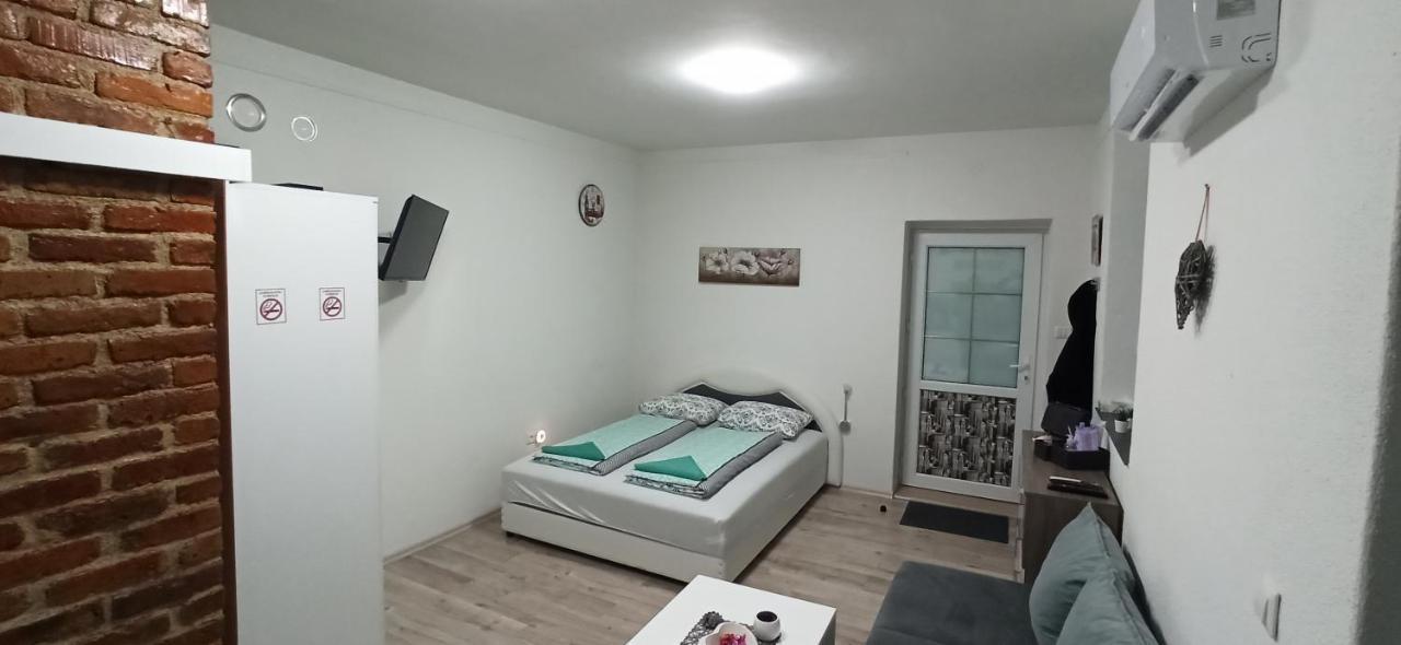 Helly'S Apartman - Self Check-In - Jajce Exteriér fotografie